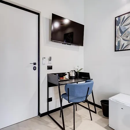 Vivilo Collection - Muggia 21 Suites Rome Extérieur photo